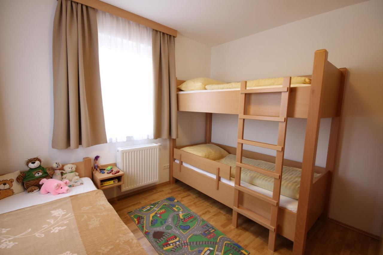 Panoramadorf Saualpe Hotel Eberstein Room photo